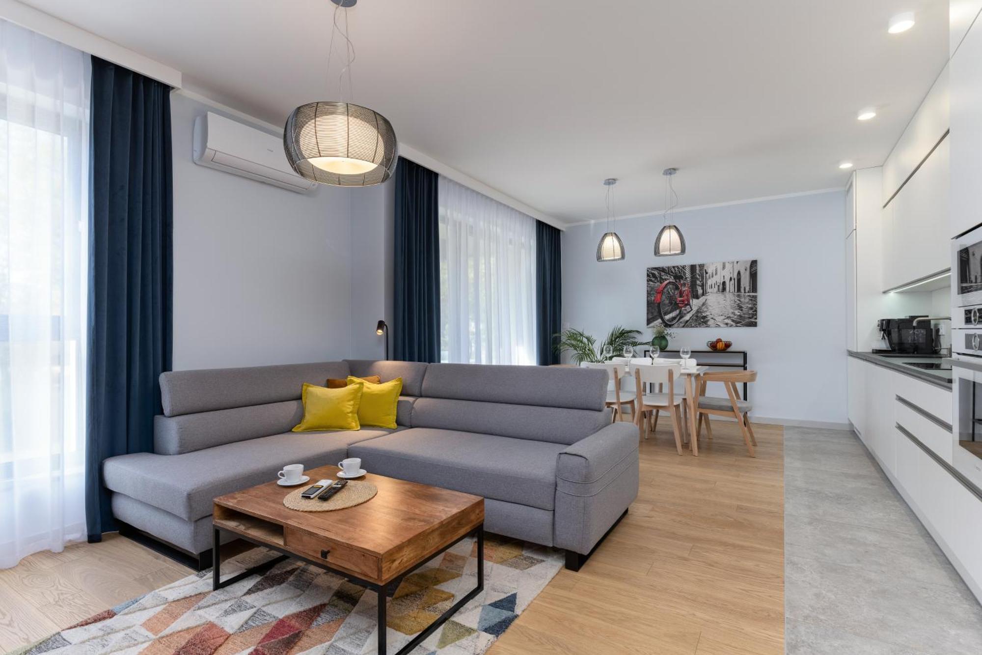Br12 Premium Apartments , Garaz Бельско-Бяла Экстерьер фото