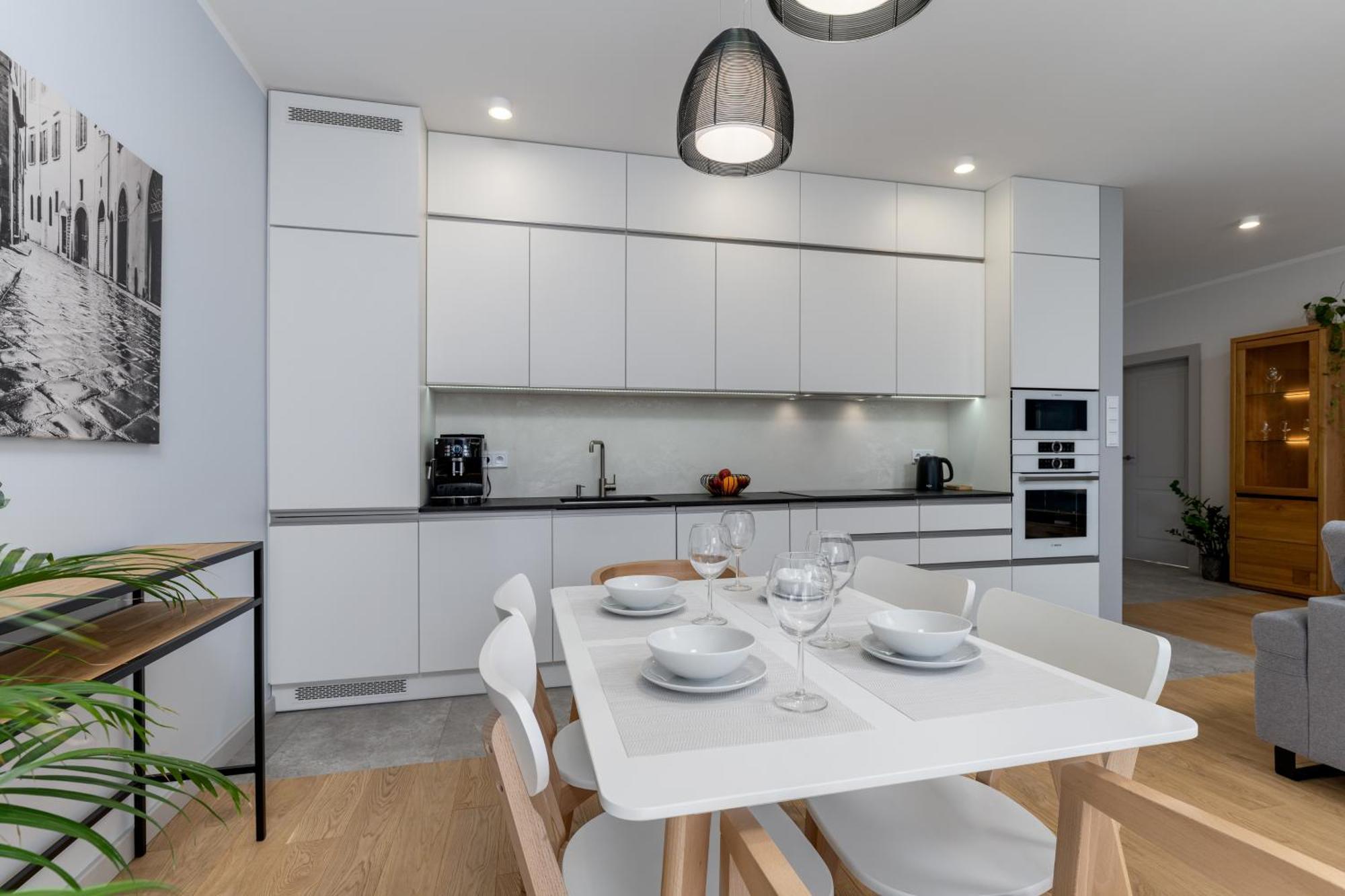 Br12 Premium Apartments , Garaz Бельско-Бяла Экстерьер фото