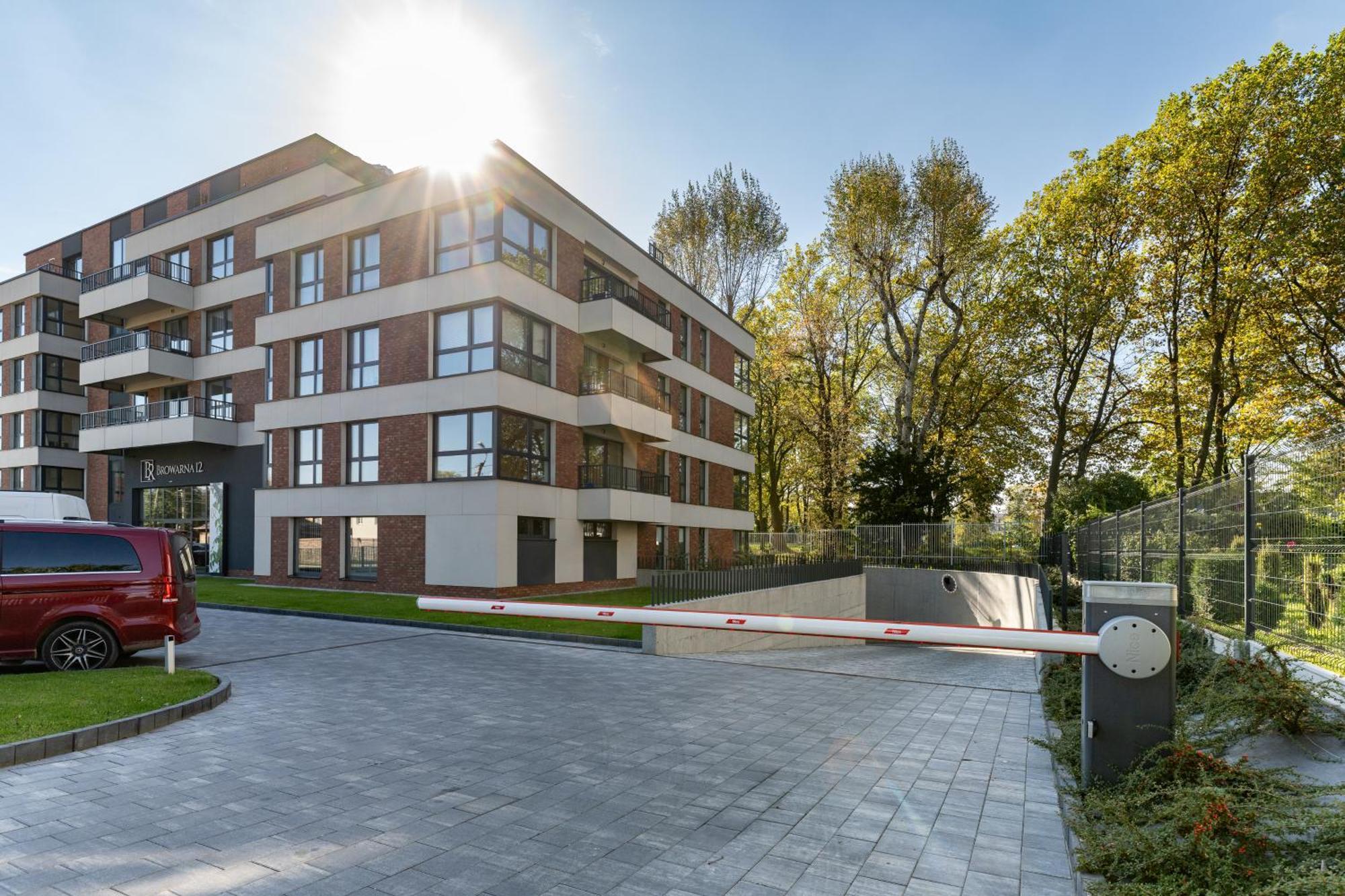 Br12 Premium Apartments , Garaz Бельско-Бяла Экстерьер фото